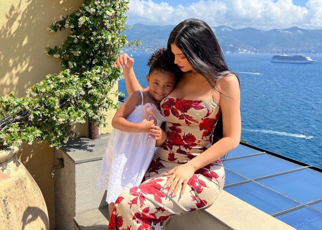 kylie jenner si stormi