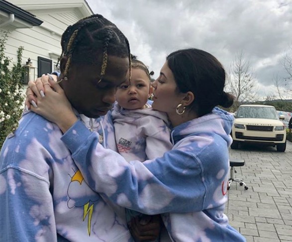 travis scott, kylie jenner si fiica lor, stormi