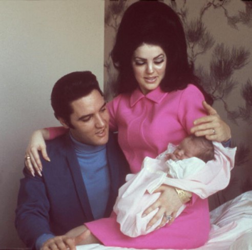 elvis presley, priscilla presley si lisa marie presley