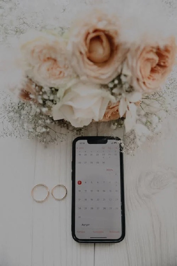 calendar nunta telefon verigheta