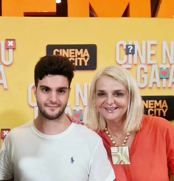 iuliana marciuc alaturi de fiul ei david