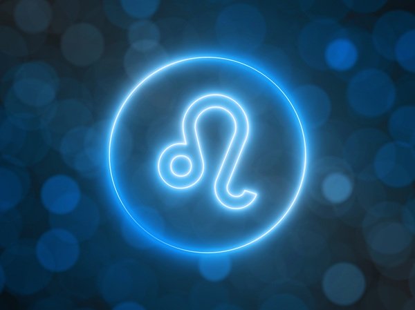 reprezentare semn zodiacal leu incadrat in cerc neon albastru