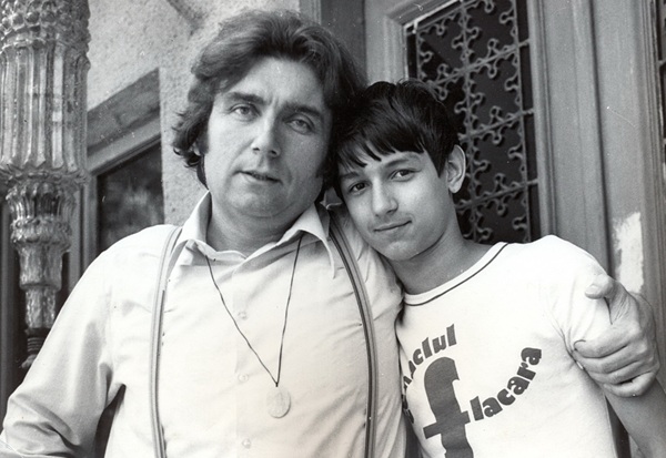 andrei si adrian paunescu poza alb negru