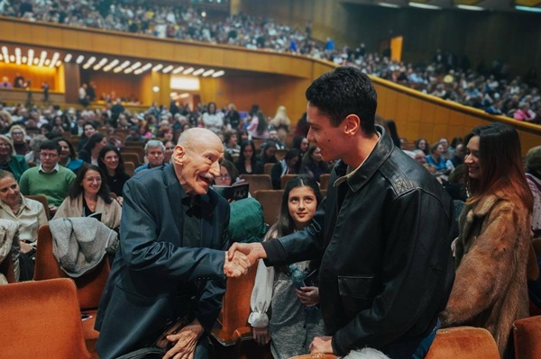 david popovici da mana cu victor rebengiuc