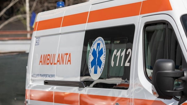 imagine in prim plan cu o ambulanta