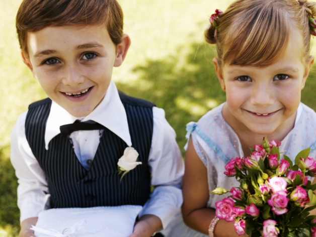 poza baiat si fata copii la nunta