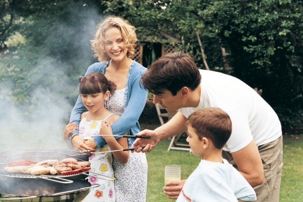 poza familie la picnic